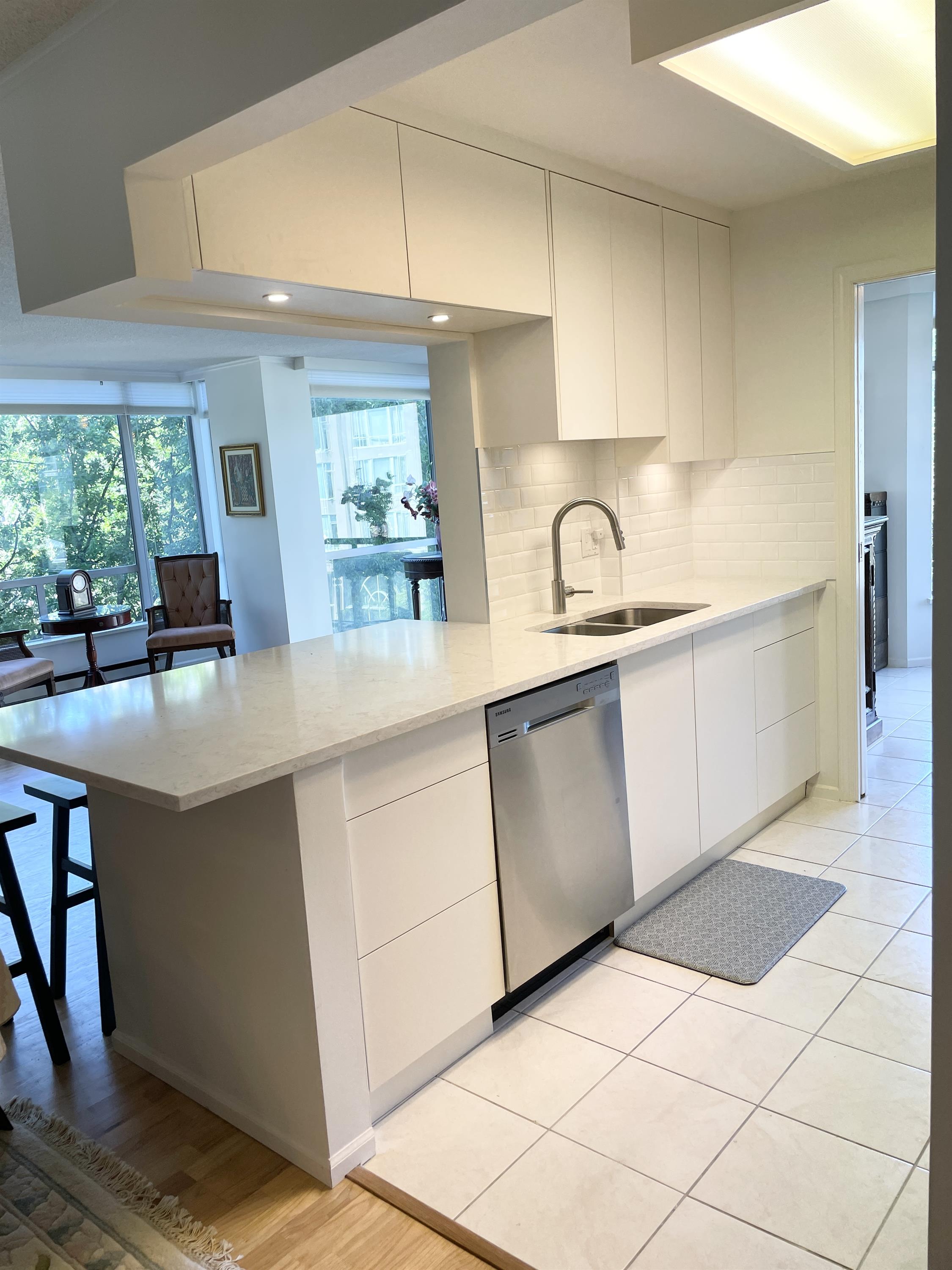 2668 Ash Street - 502
